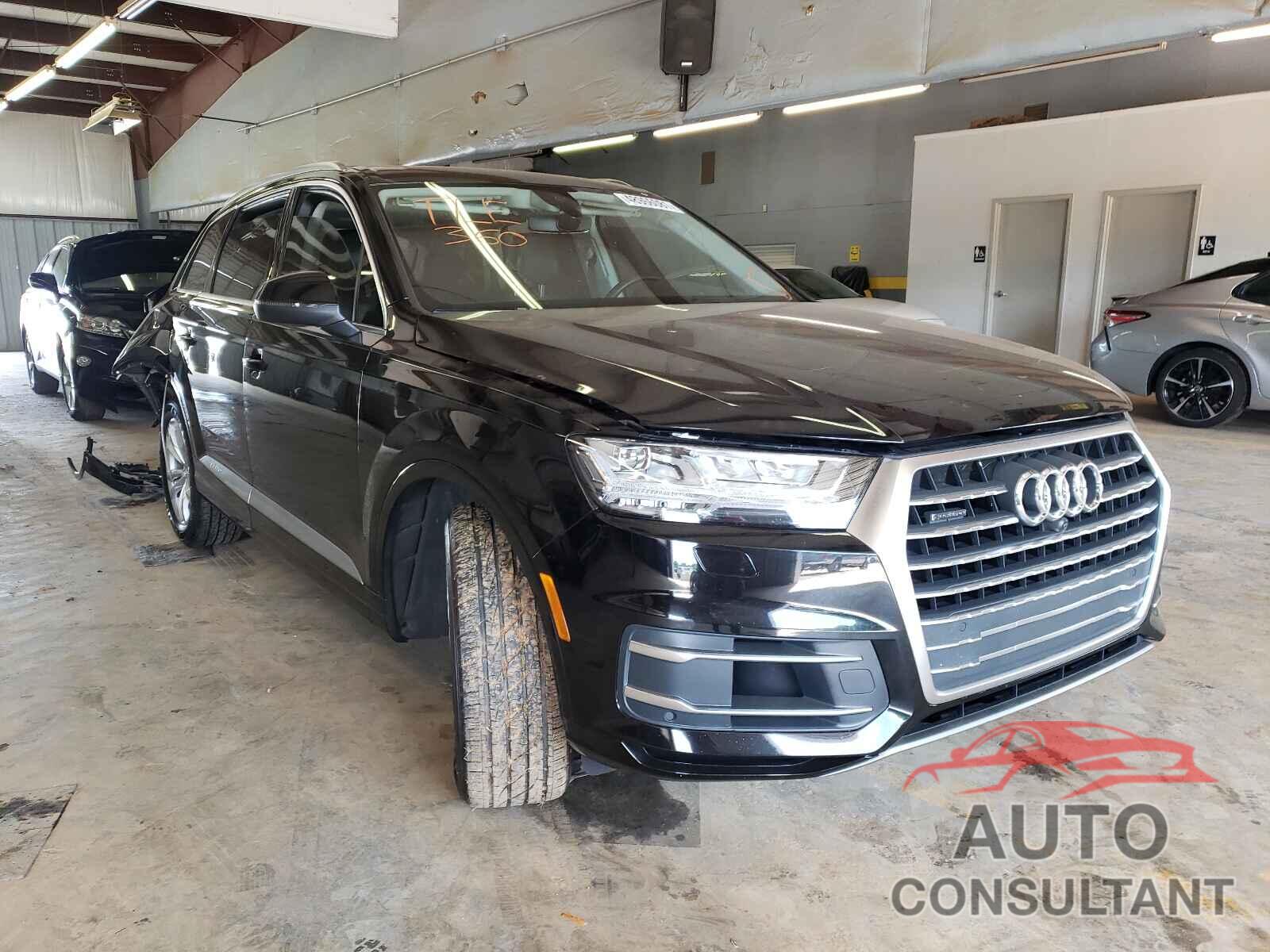 AUDI Q7 2019 - WA1LAAF79KD043164