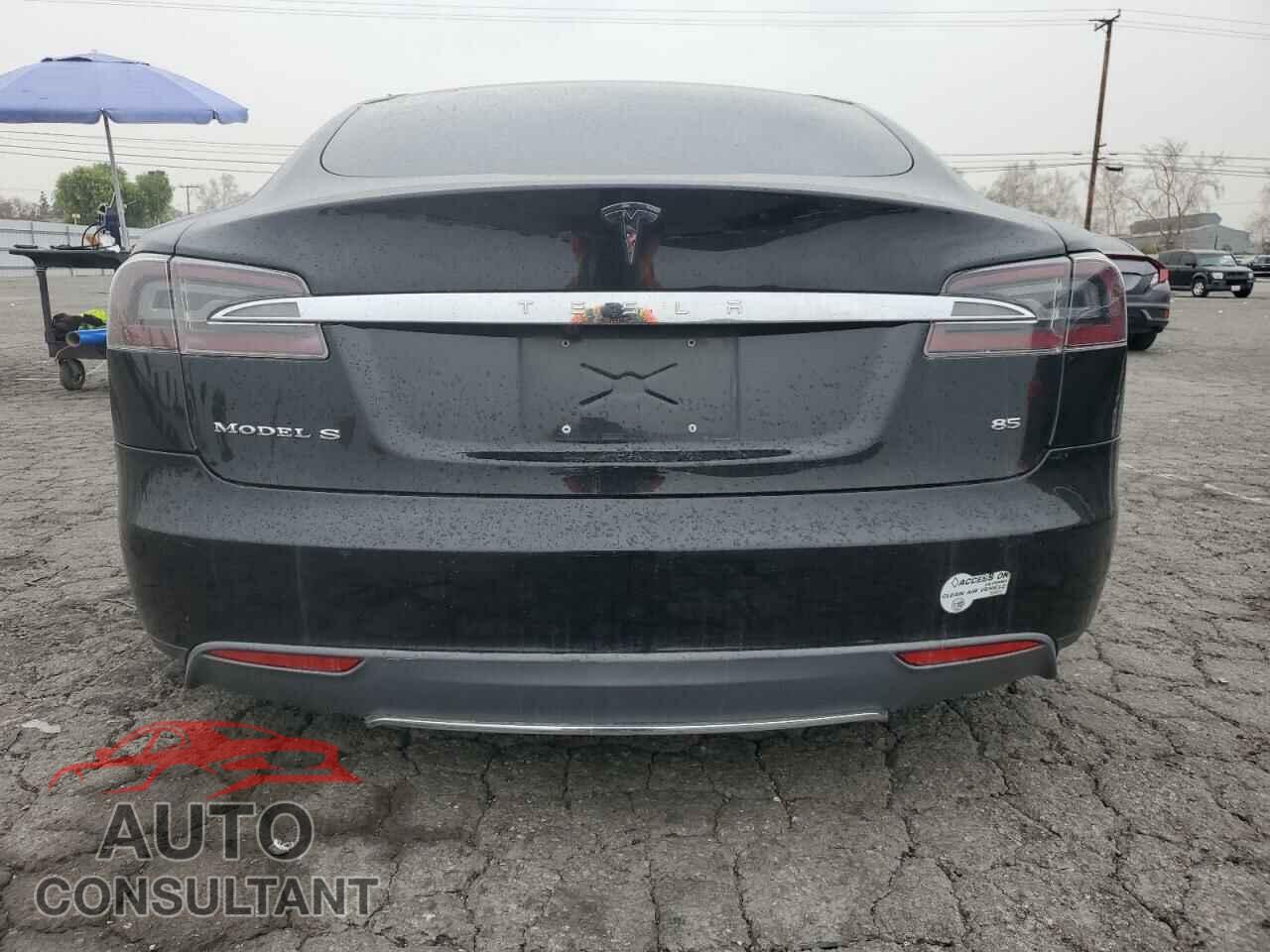 TESLA MODEL S 2013 - 5YJSA1DN1DFP07973