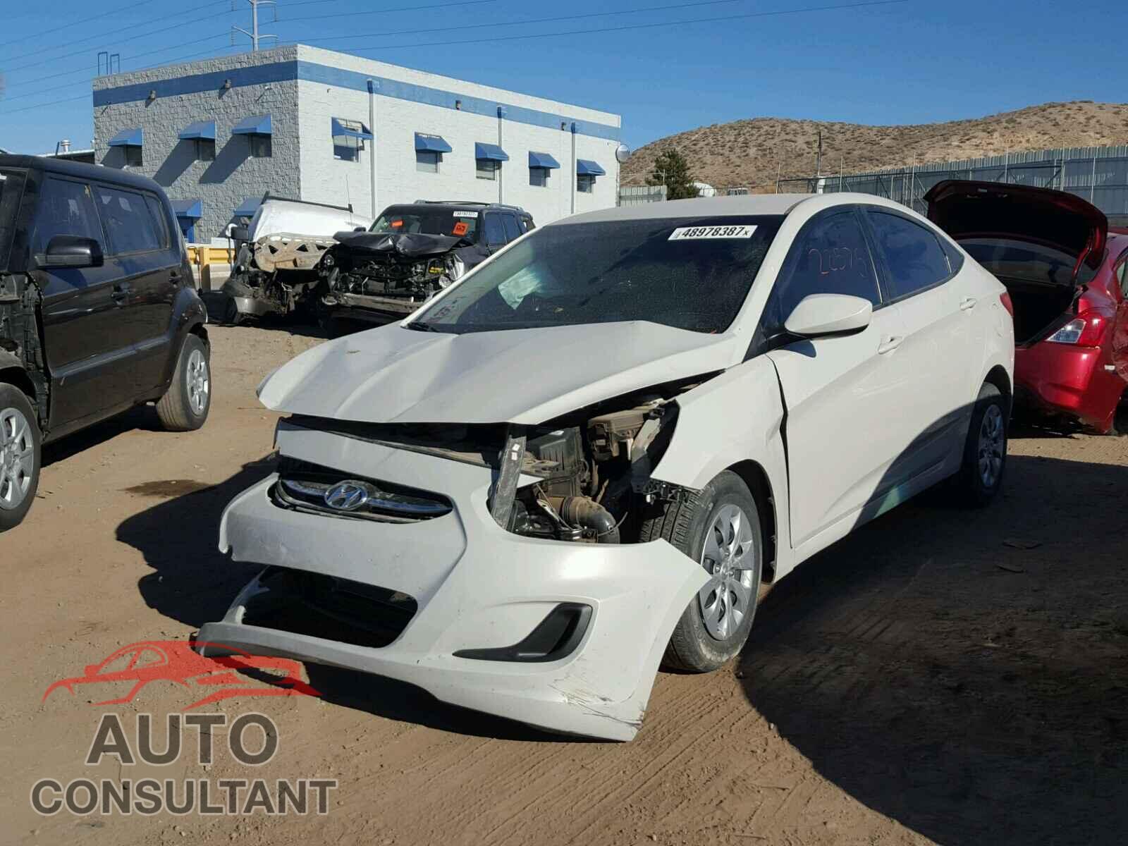 HYUNDAI ACCENT 2016 - KMHCT4AE2GU083385