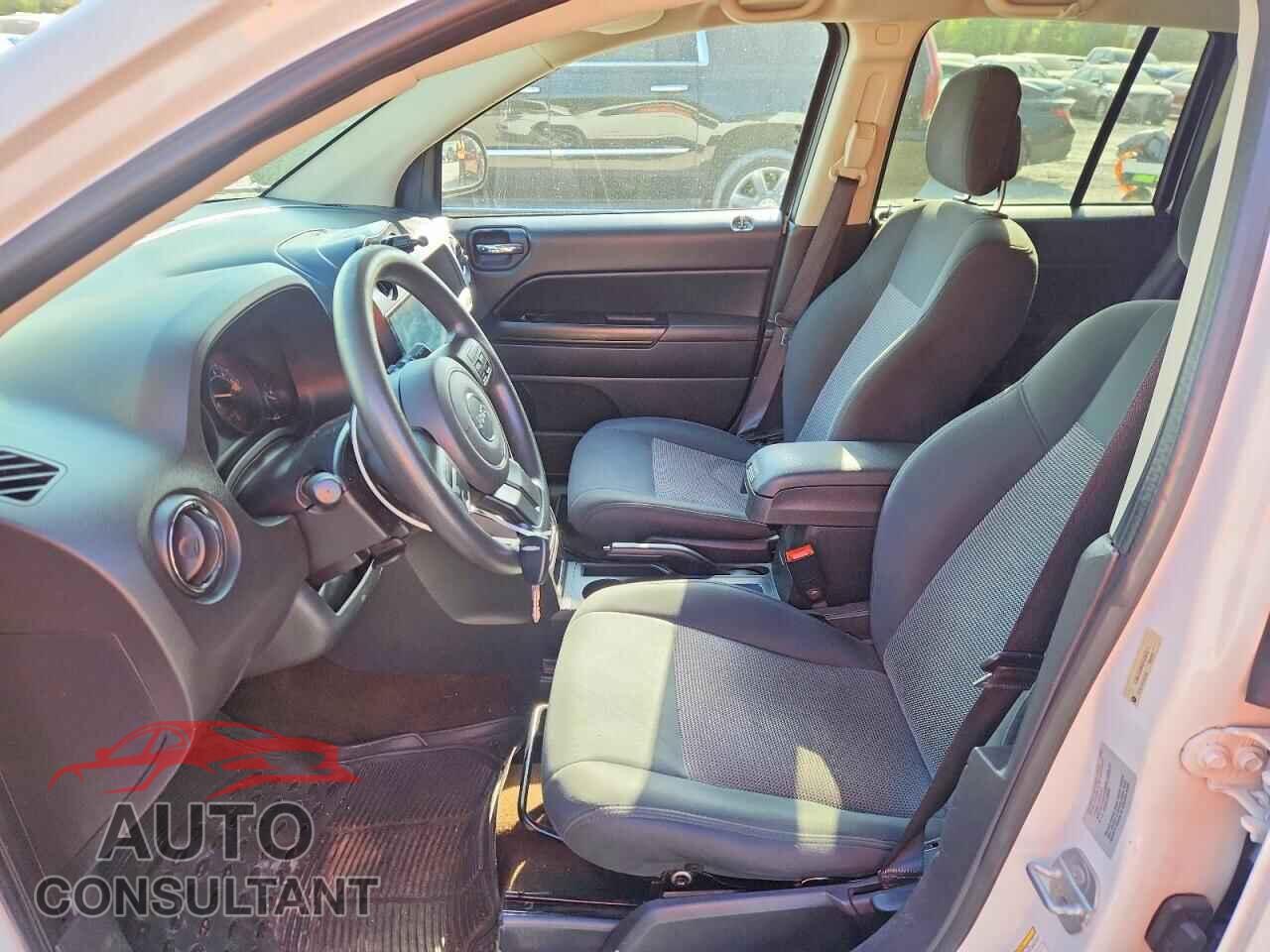 JEEP COMPASS 2015 - 1C4NJDBB5FD282811
