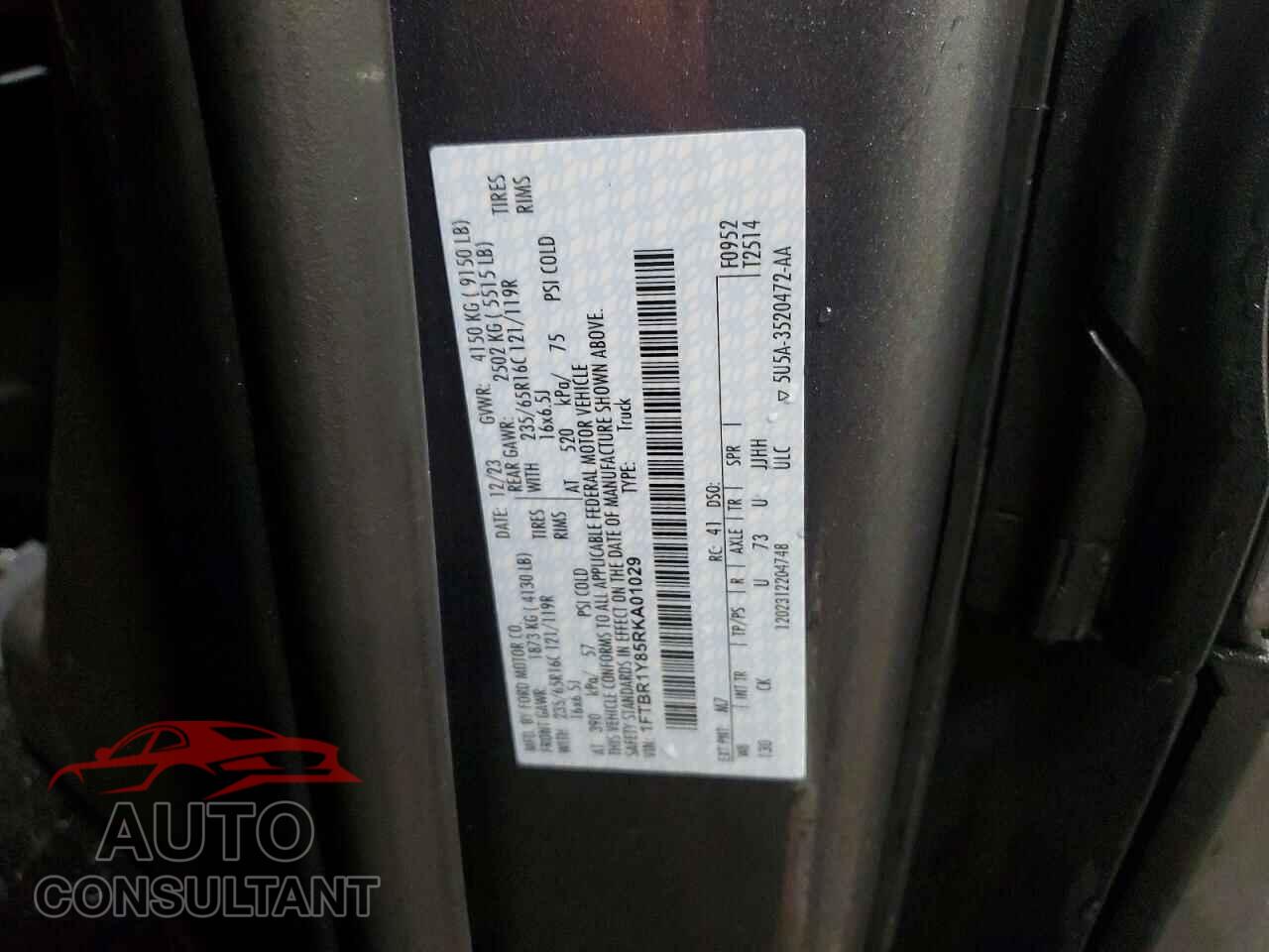 FORD TRANSIT 2024 - 1FTBR1Y85RKA01029