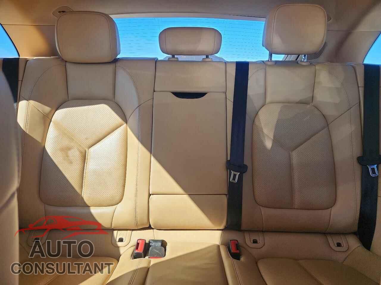 PORSCHE MACAN 2016 - WP1AB2A53GLB45786