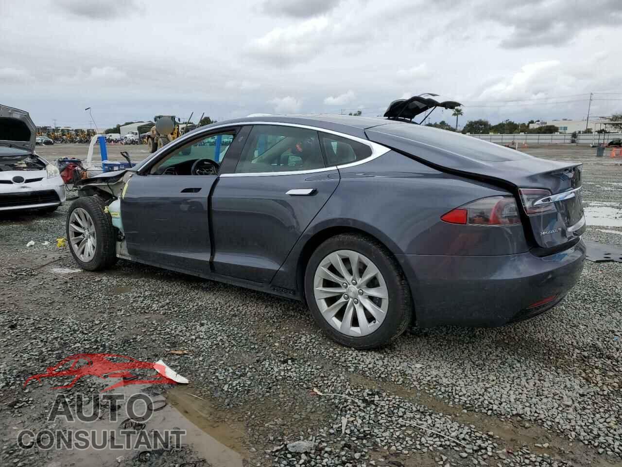 TESLA MODEL S 2017 - 5YJSA1E29HF205514