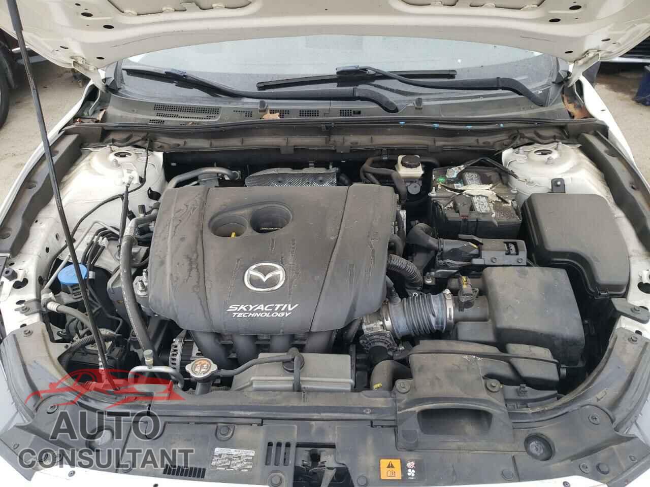MAZDA 3 2016 - 3MZBM1V78GM276102