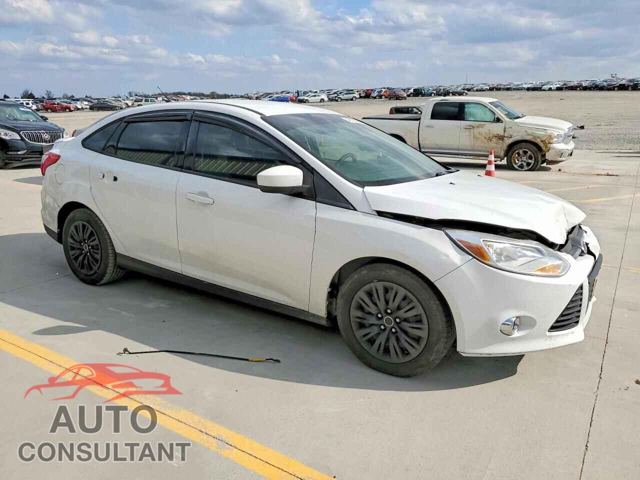 FORD FOCUS 2012 - 1FAHP3F28CL213778