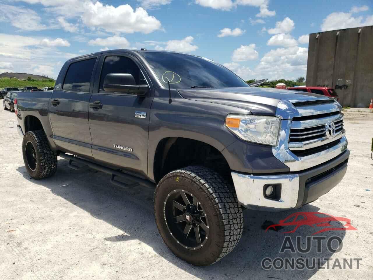 TOYOTA TUNDRA 2017 - 5TFDW5F13HX670657