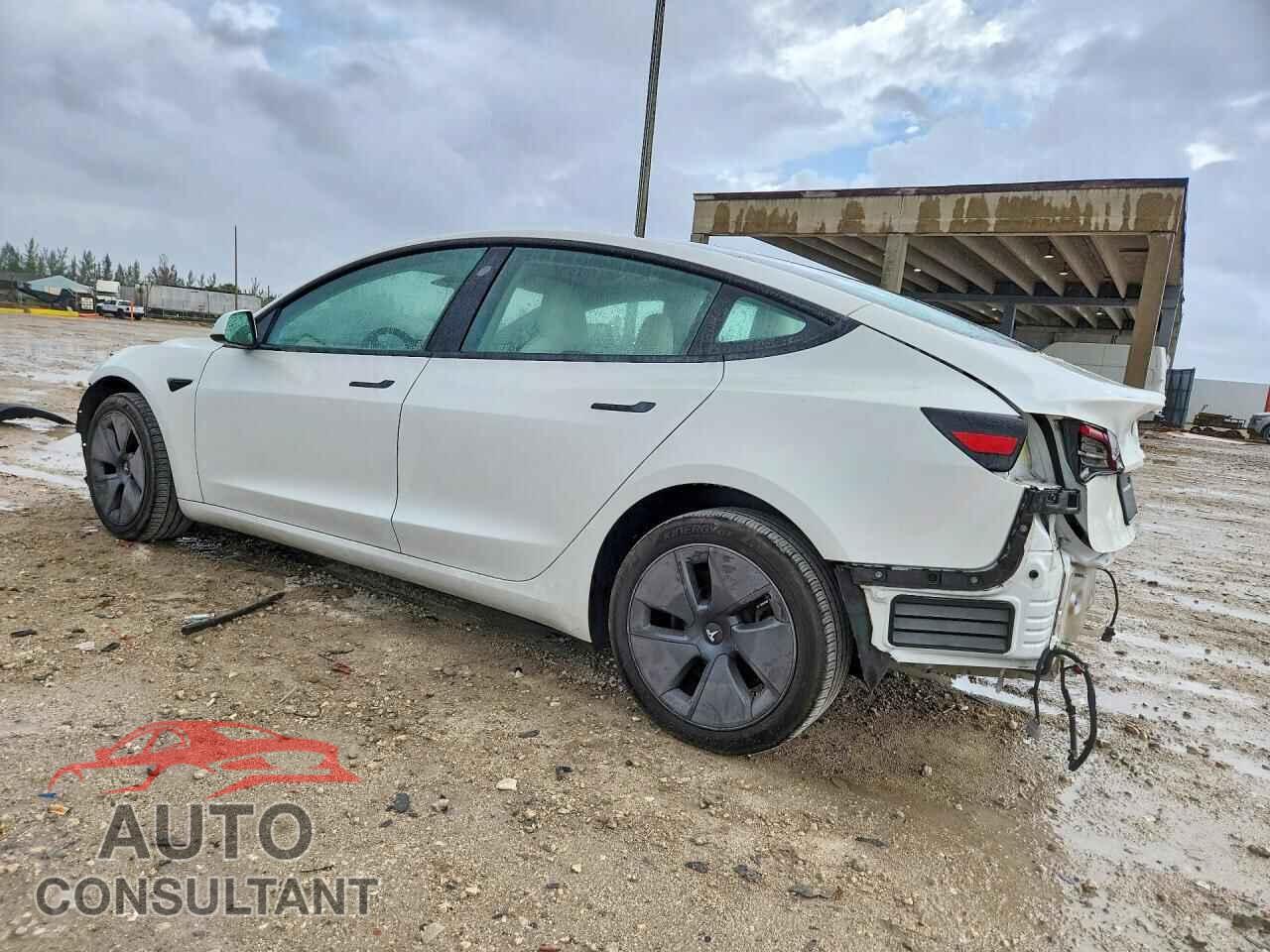 TESLA MODEL 3 2023 - 5YJ3E1EA8PF573813