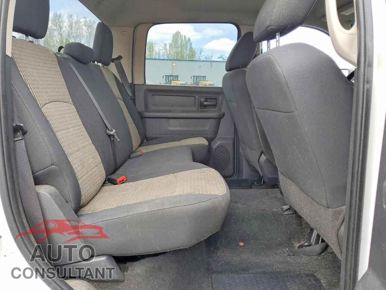 DODGE RAM 1500 2012 - 1C6RD7KT1CS185431