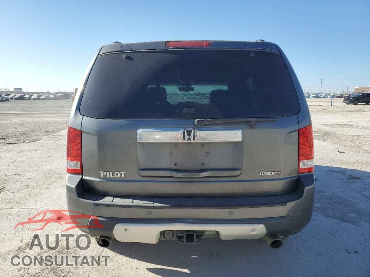 HONDA PILOT 2011 - 5FNYF3H90BB045465