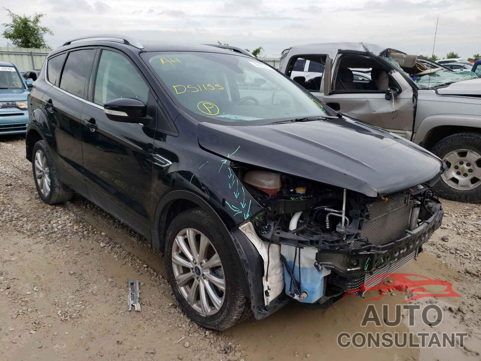 FORD ESCAPE 2017 - 1FMCU9J92HUD51155