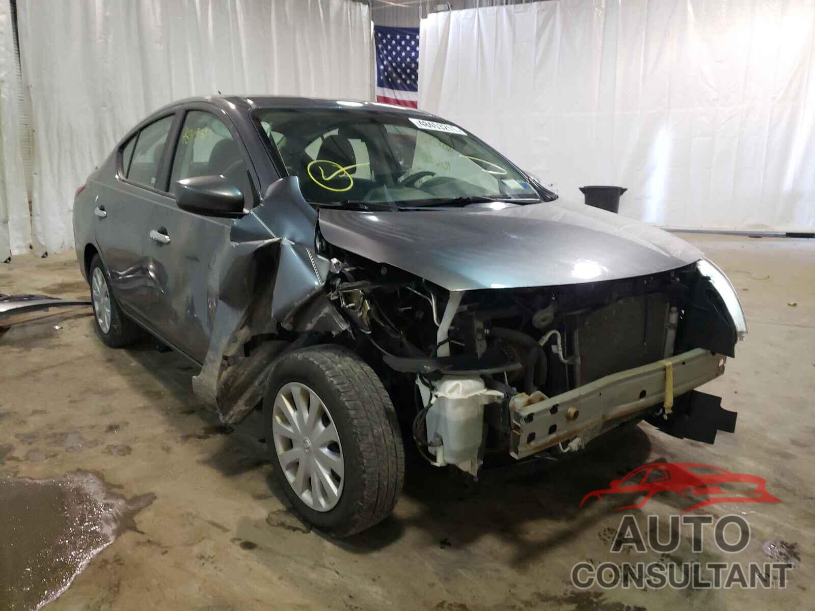 NISSAN VERSA 2018 - 3N1CN7AP0JL806186