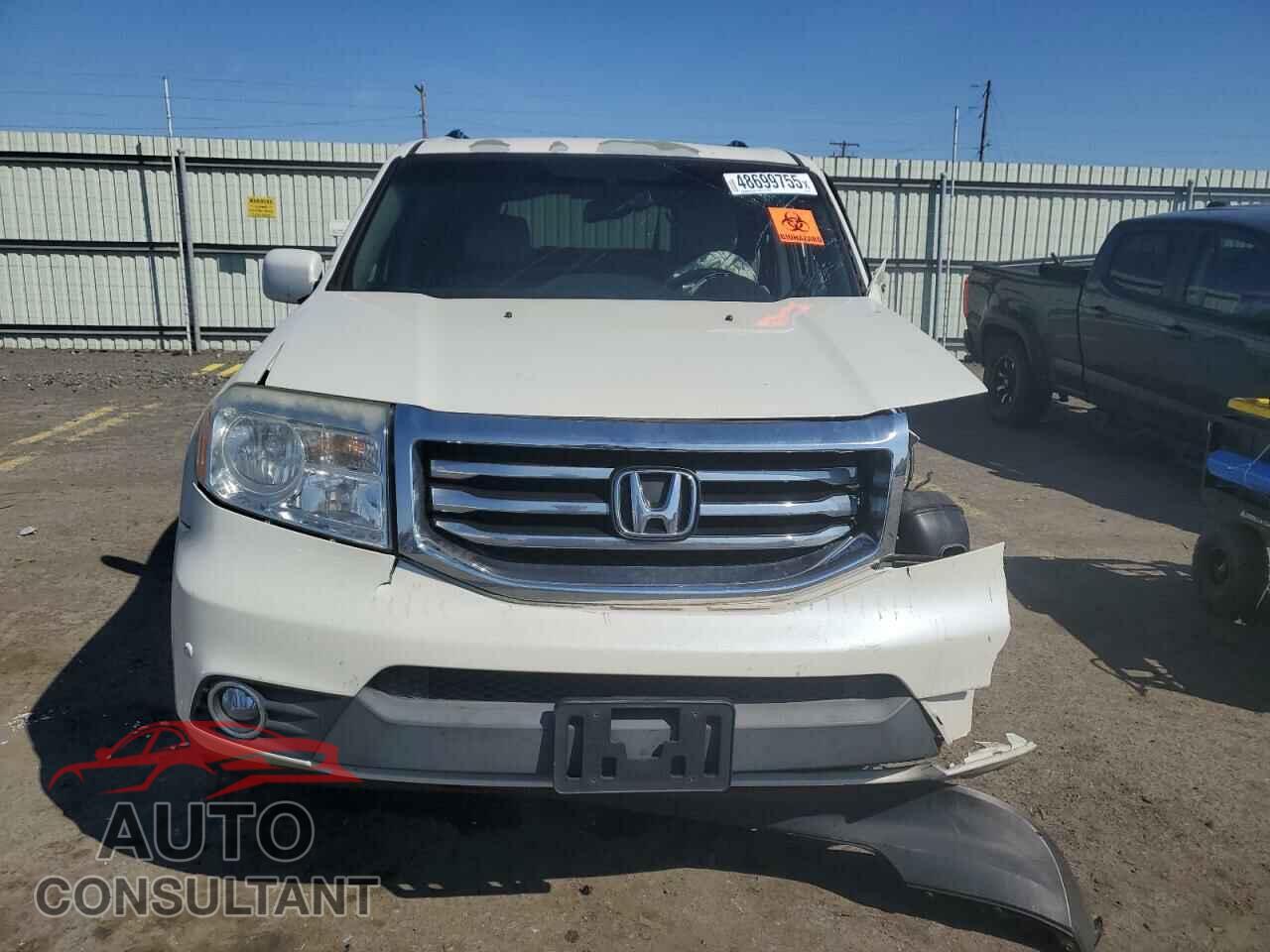 HONDA PILOT 2015 - 5FNYF4H96FB027418