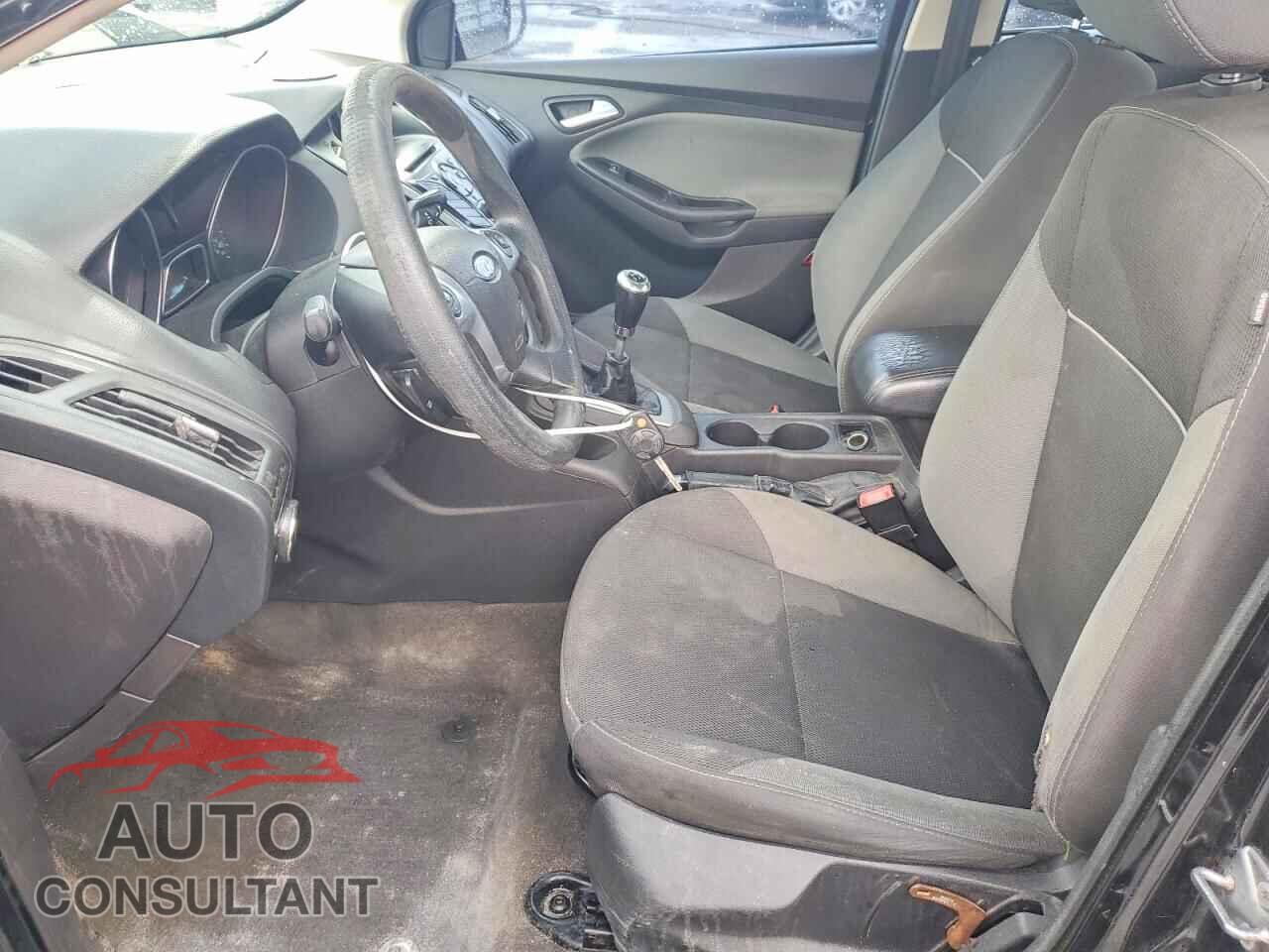 FORD FOCUS 2013 - 1FADP3F26DL383413