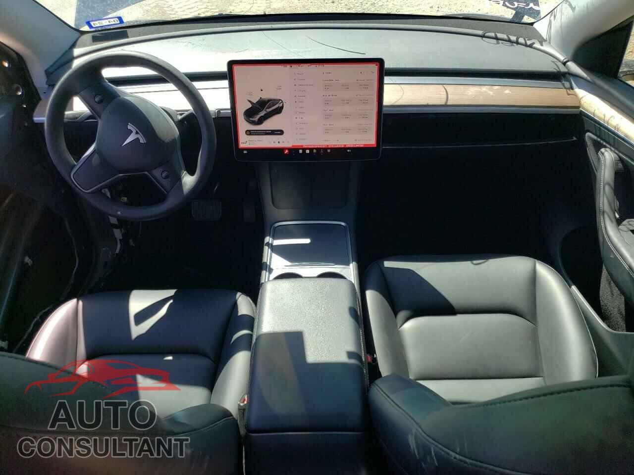 TESLA MODEL Y 2023 - 7SAYGDEE6PA101517