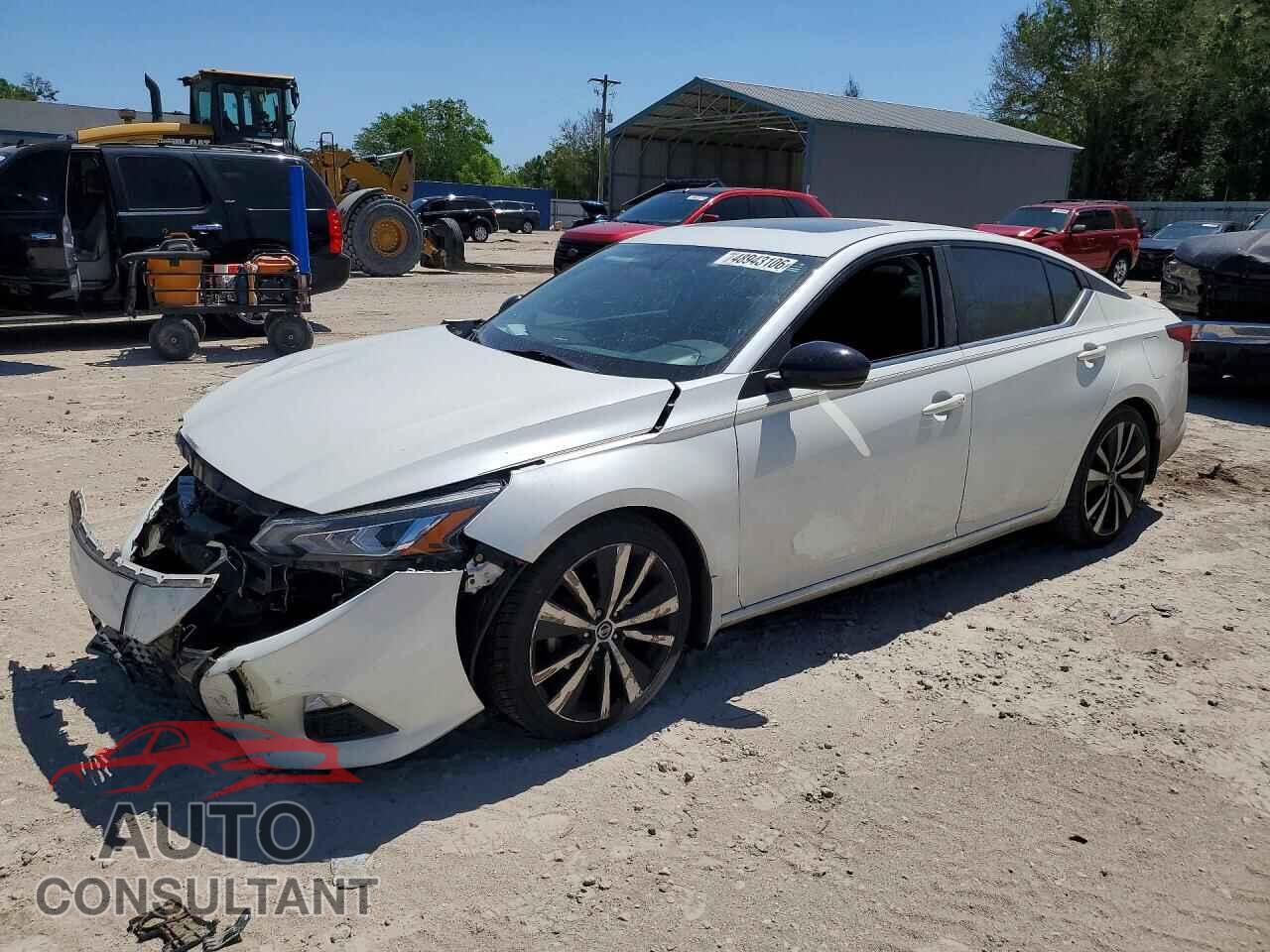 NISSAN ALTIMA 2019 - 1N4BL4CV4KC195008