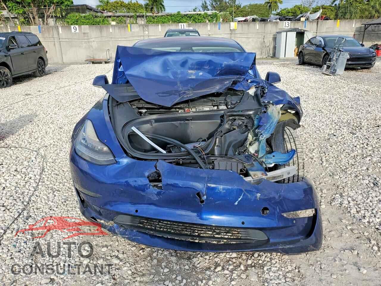 TESLA MODEL 3 2018 - 5YJ3E1EB9JF080884