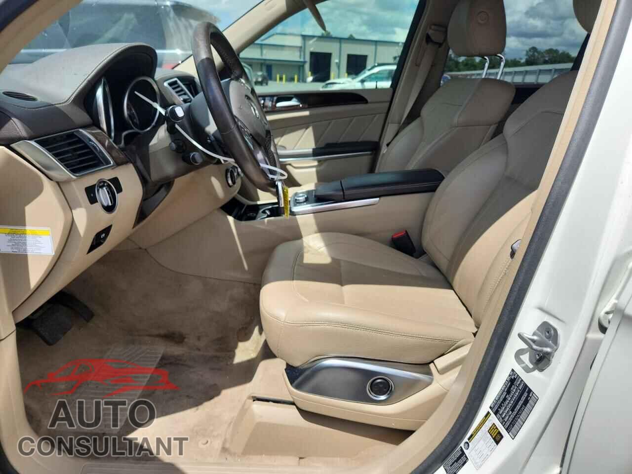 MERCEDES-BENZ GL-CLASS 2013 - 4JGDF7CE5DA250345