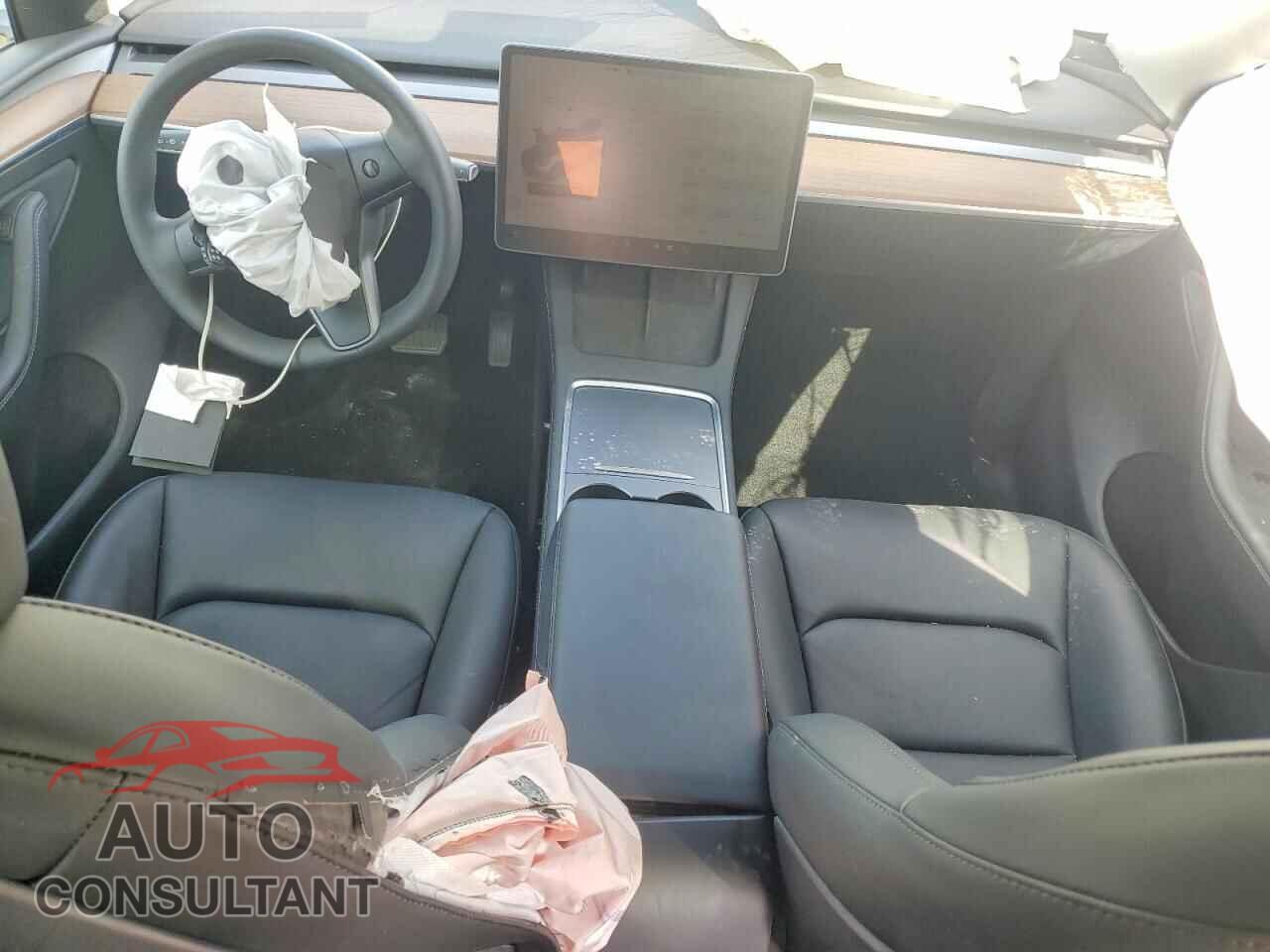 TESLA MODEL Y 2023 - 7SAYGDEE2PF792340