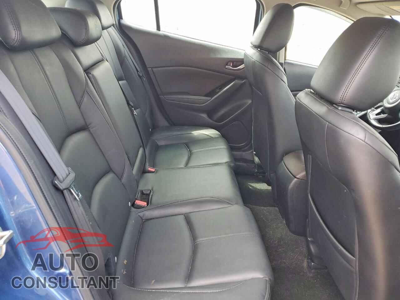 MAZDA 3 2017 - 3MZBN1L71HM119741