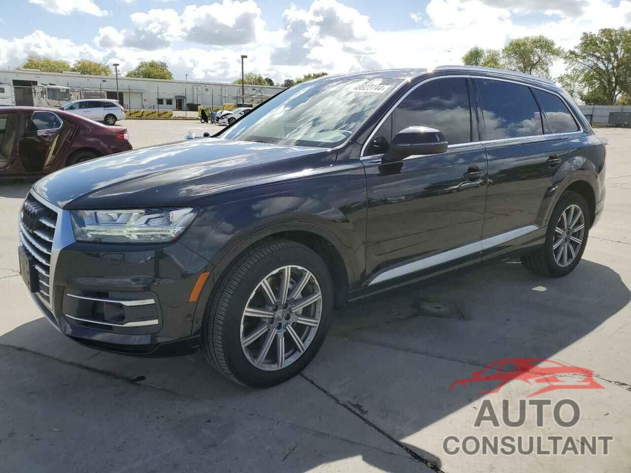 AUDI Q7 2019 - WA1LAAF74KD001551