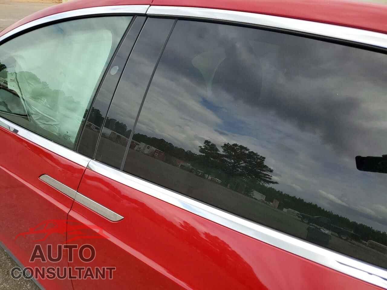TESLA MODEL X 2021 - 5YJXCAE27MF324544