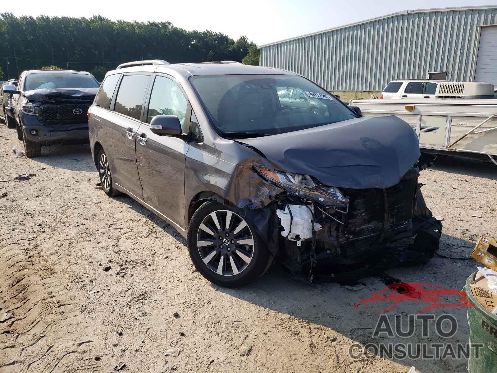 TOYOTA SIENNA 2018 - 5TDYZ3DC6JS952093