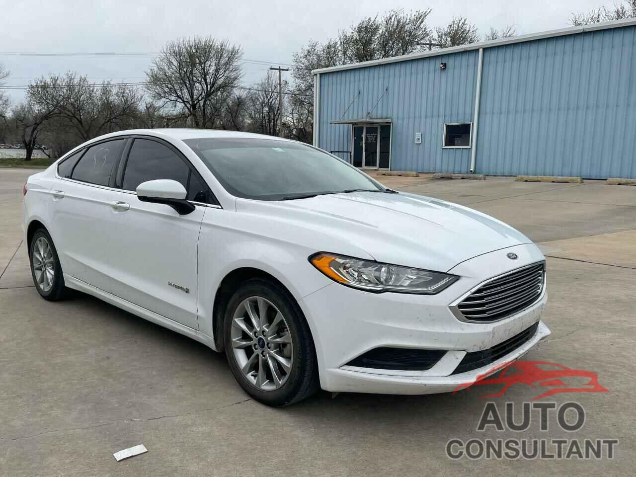 FORD FUSION 2017 - 3FA6P0UU5HR337204