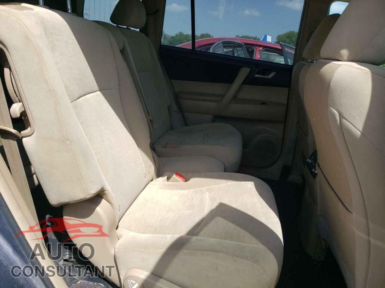 TOYOTA HIGHLANDER 2016 - 5TDBK3EH6BS068130
