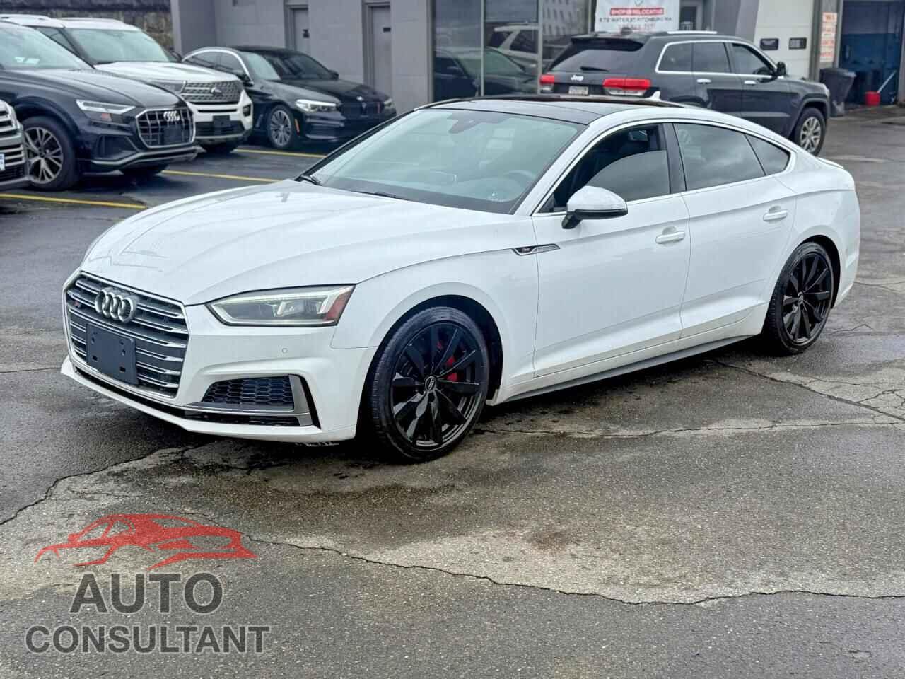AUDI S5/RS5 2018 - WAUB4CF55JA083001