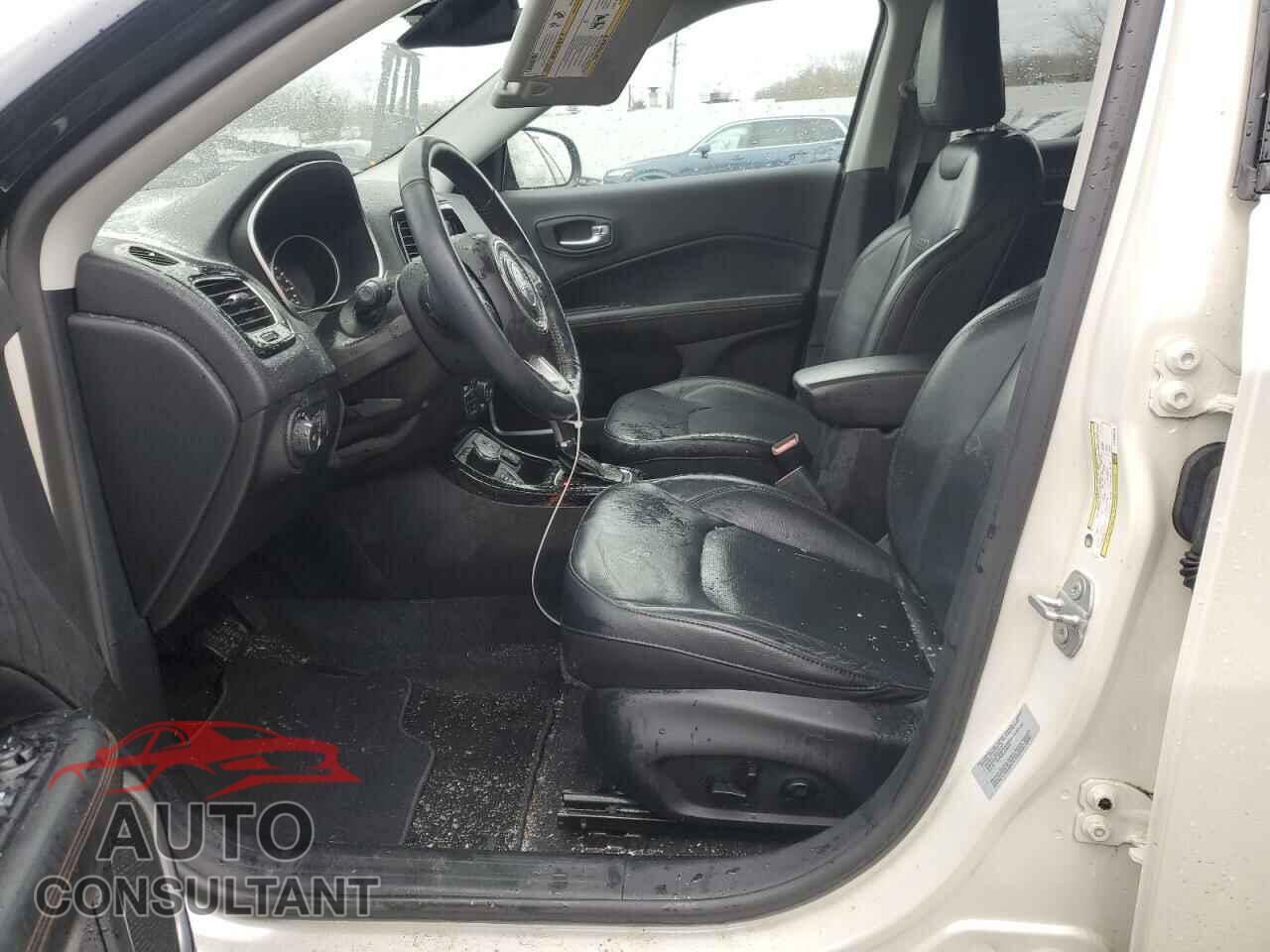 JEEP COMPASS 2017 - 3C4NJDCB3HT689070