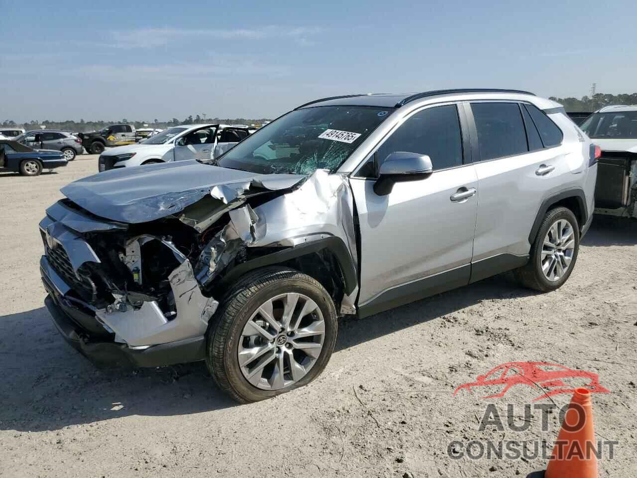 TOYOTA RAV4 2022 - 2T3C1RFV5NC187886