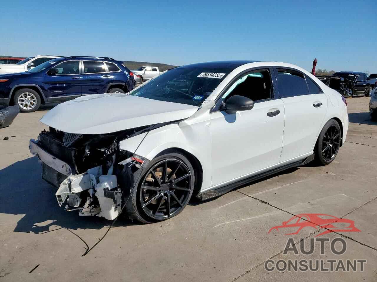 MERCEDES-BENZ A-CLASS 2019 - WDD3G4EB3KW035924
