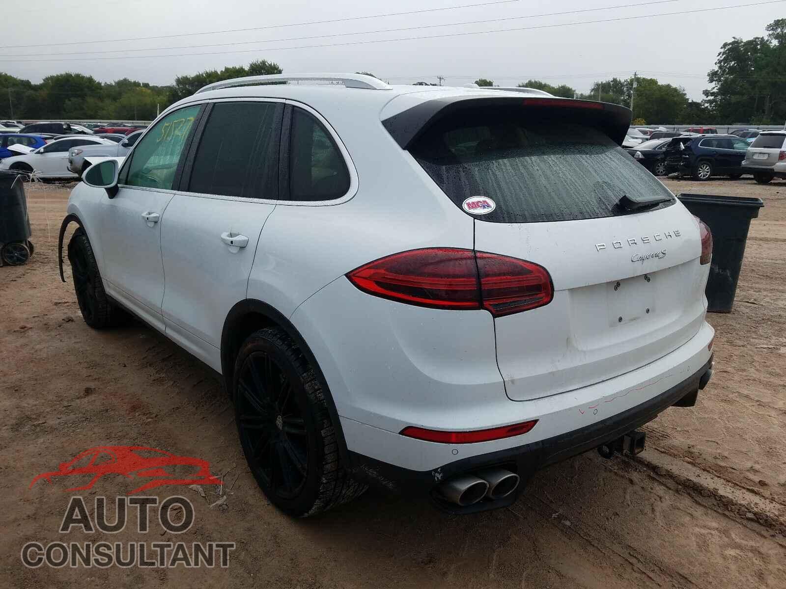 PORSCHE CAYENNE 2017 - WP1AB2A20HLA51937