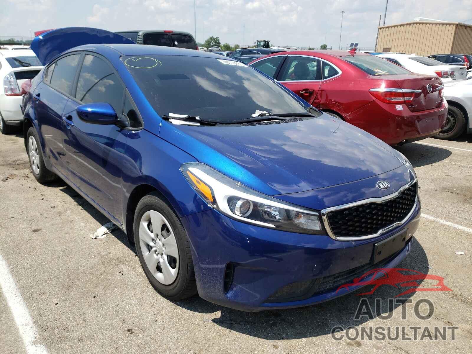 KIA FORTE 2018 - 3KPFK4A79JE226893