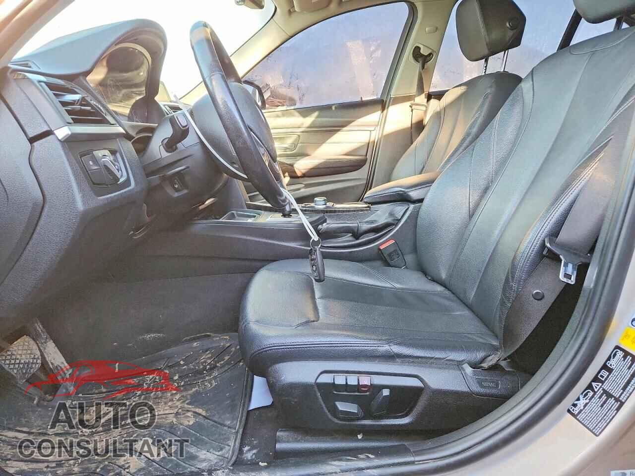BMW 3 SERIES 2013 - WBA3B3C51DF534575