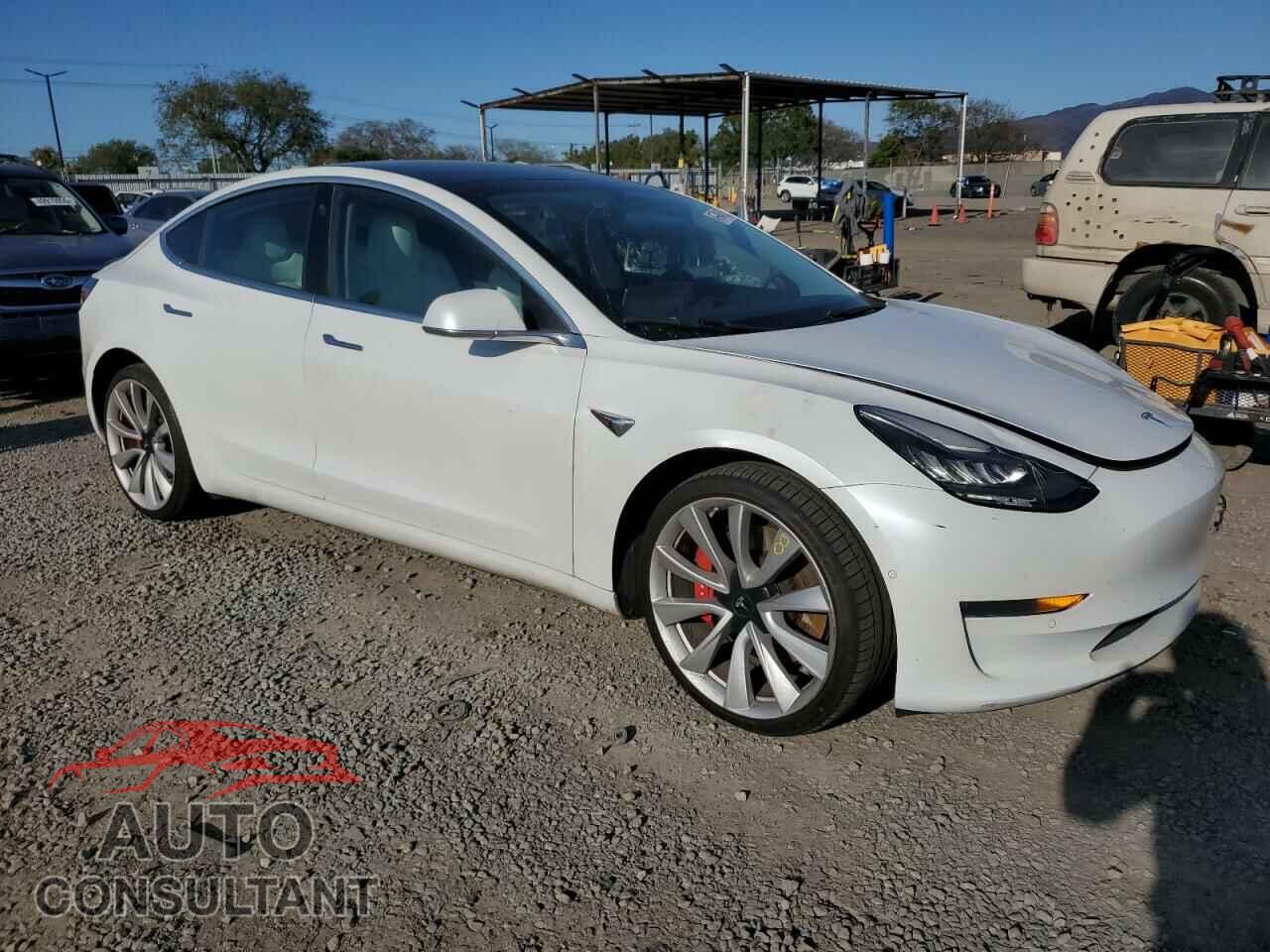 TESLA MODEL 3 2019 - 5YJ3E1EB3KF514654
