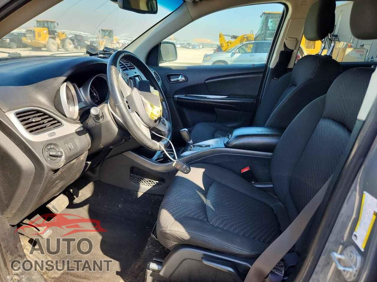 DODGE JOURNEY 2019 - 3C4PDCBBXKT863865