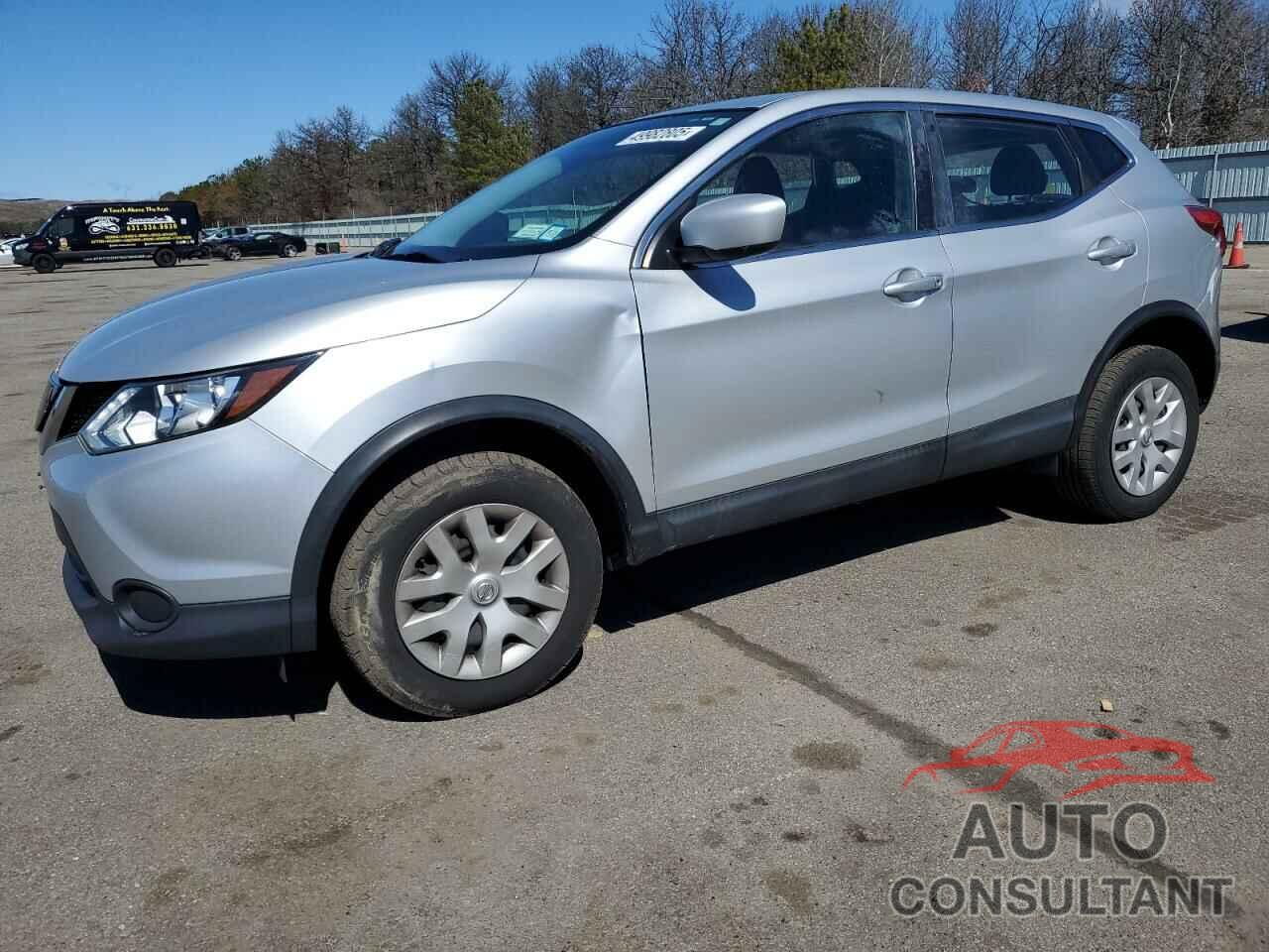 NISSAN ROGUE 2018 - JN1BJ1CR6JW265853