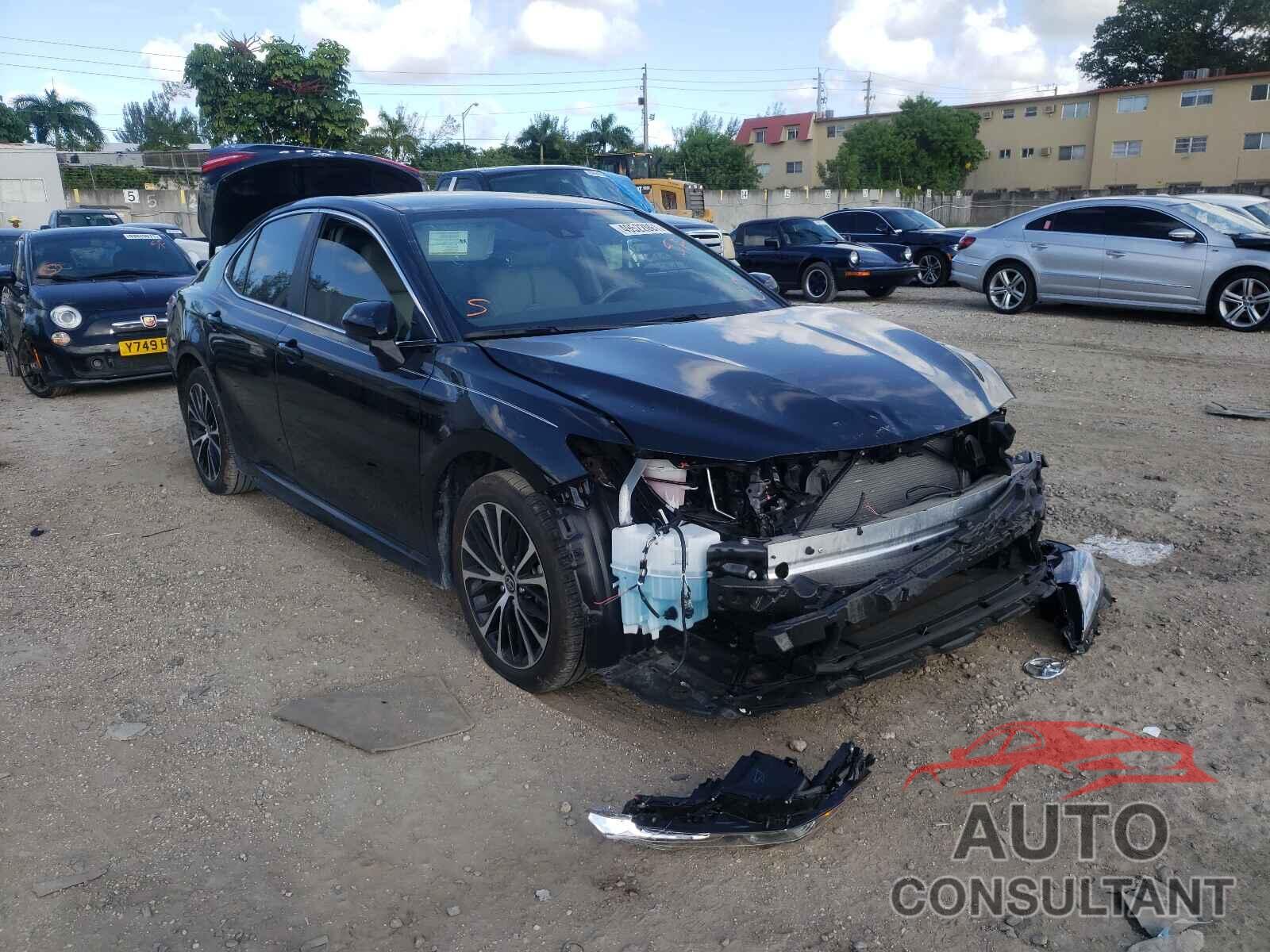 TOYOTA CAMRY 2020 - 4T1G11AKXLU982470