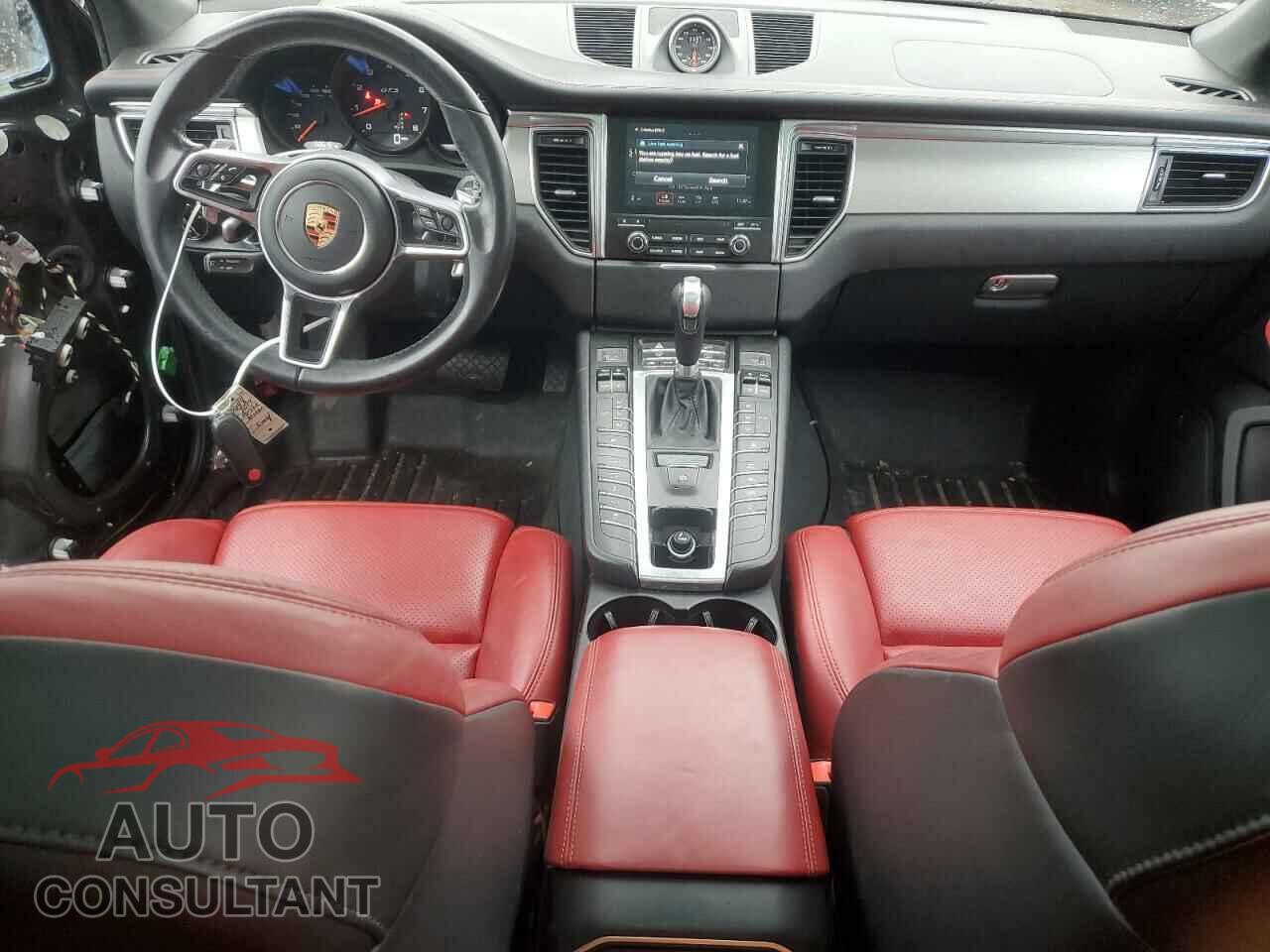 PORSCHE MACAN 2017 - WP1AG2A59HLB56052