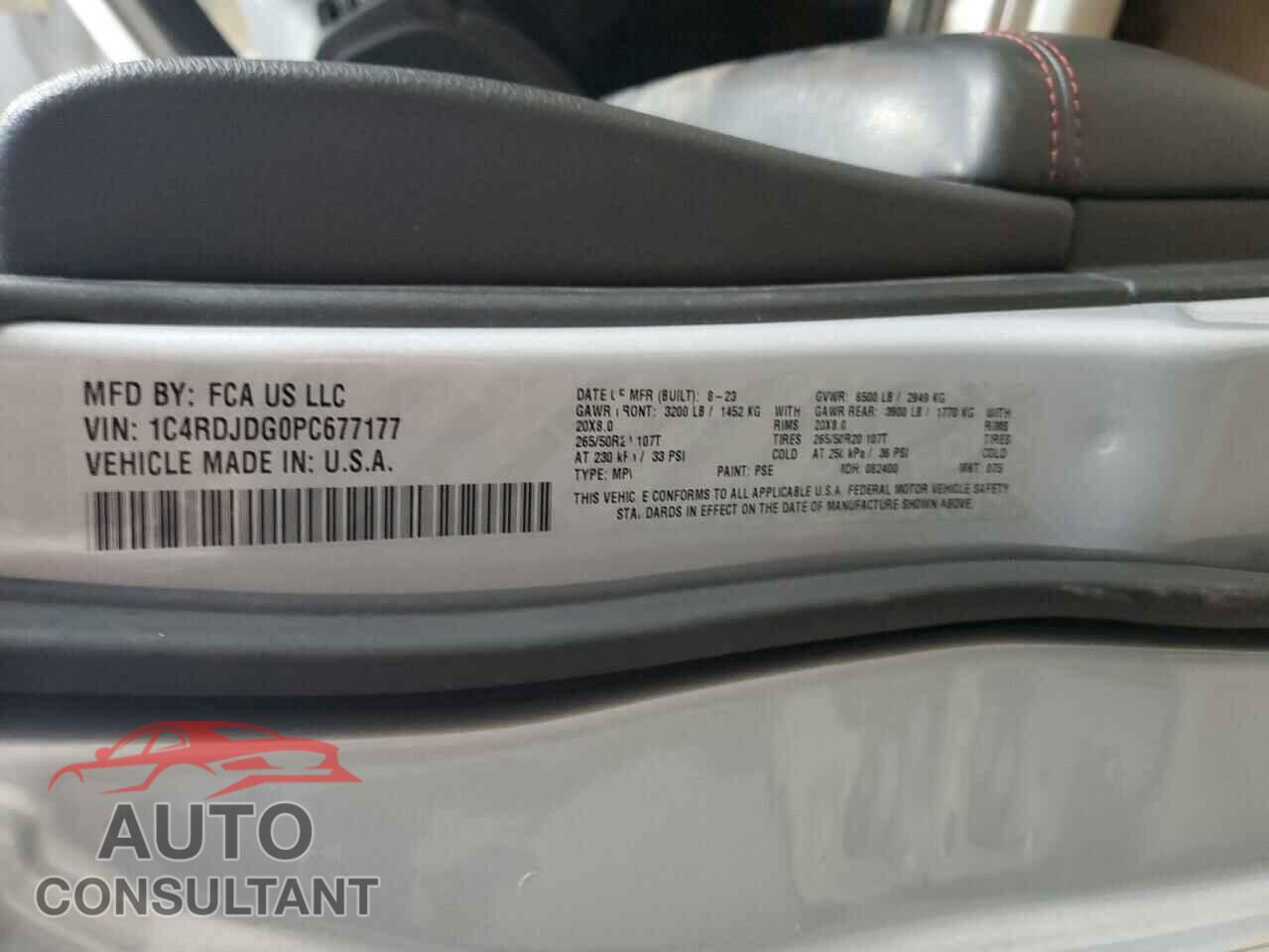 DODGE DURANGO 2023 - 1C4RDJDG0PC677177