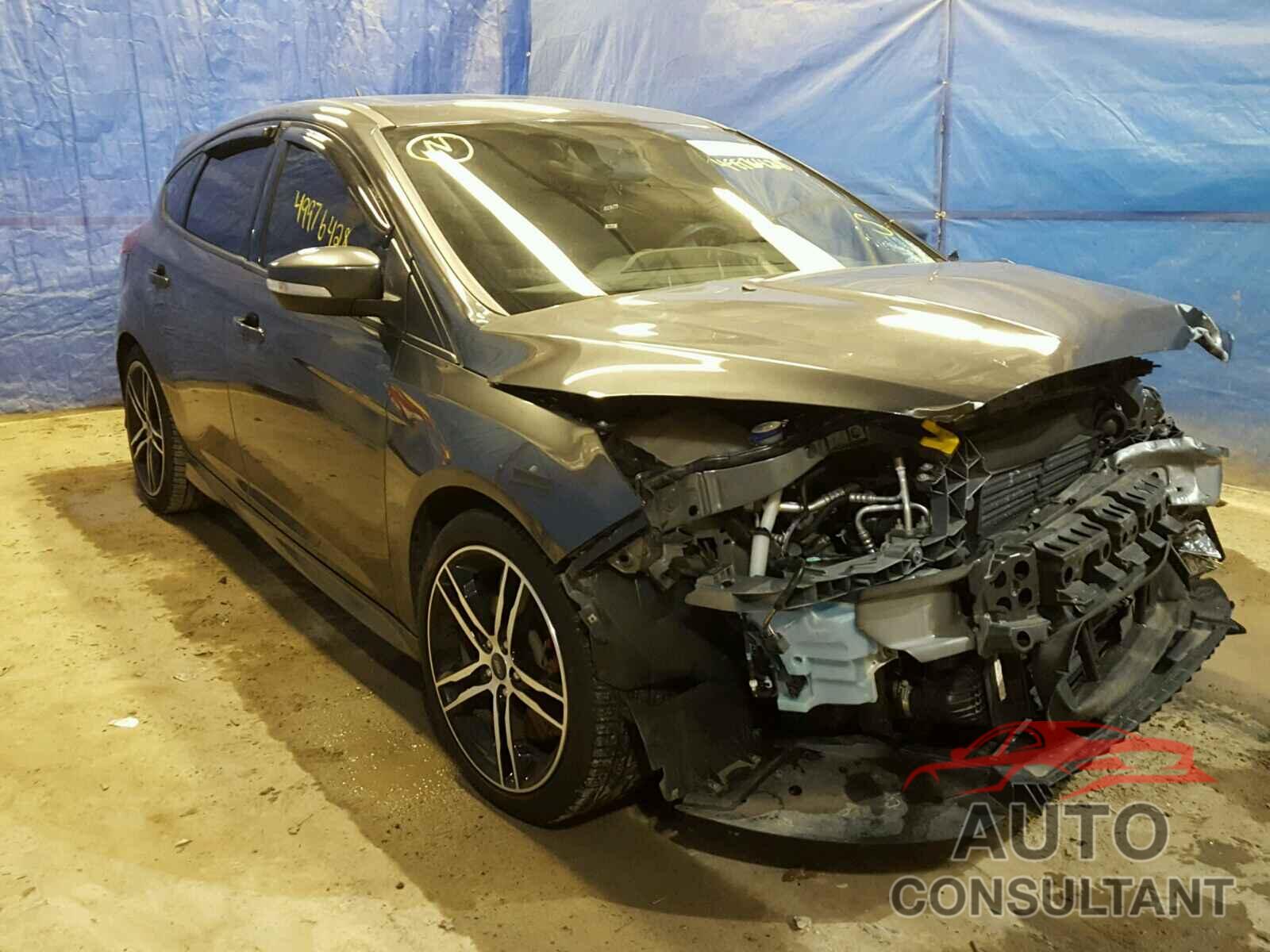 FORD FOCUS 2017 - 1FADP3L91HL292508