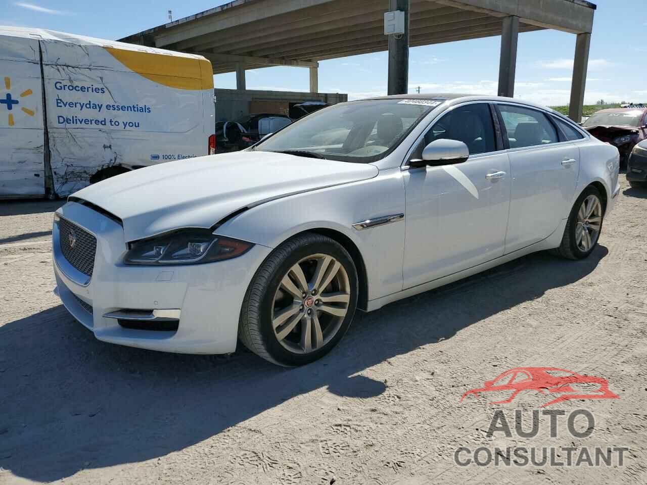 JAGUAR XJ 2016 - SAJWA2G77G8V99241