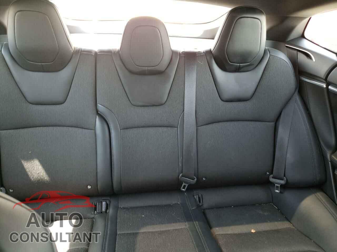 TESLA MODEL S 2017 - 5YJSA1E22HF230691