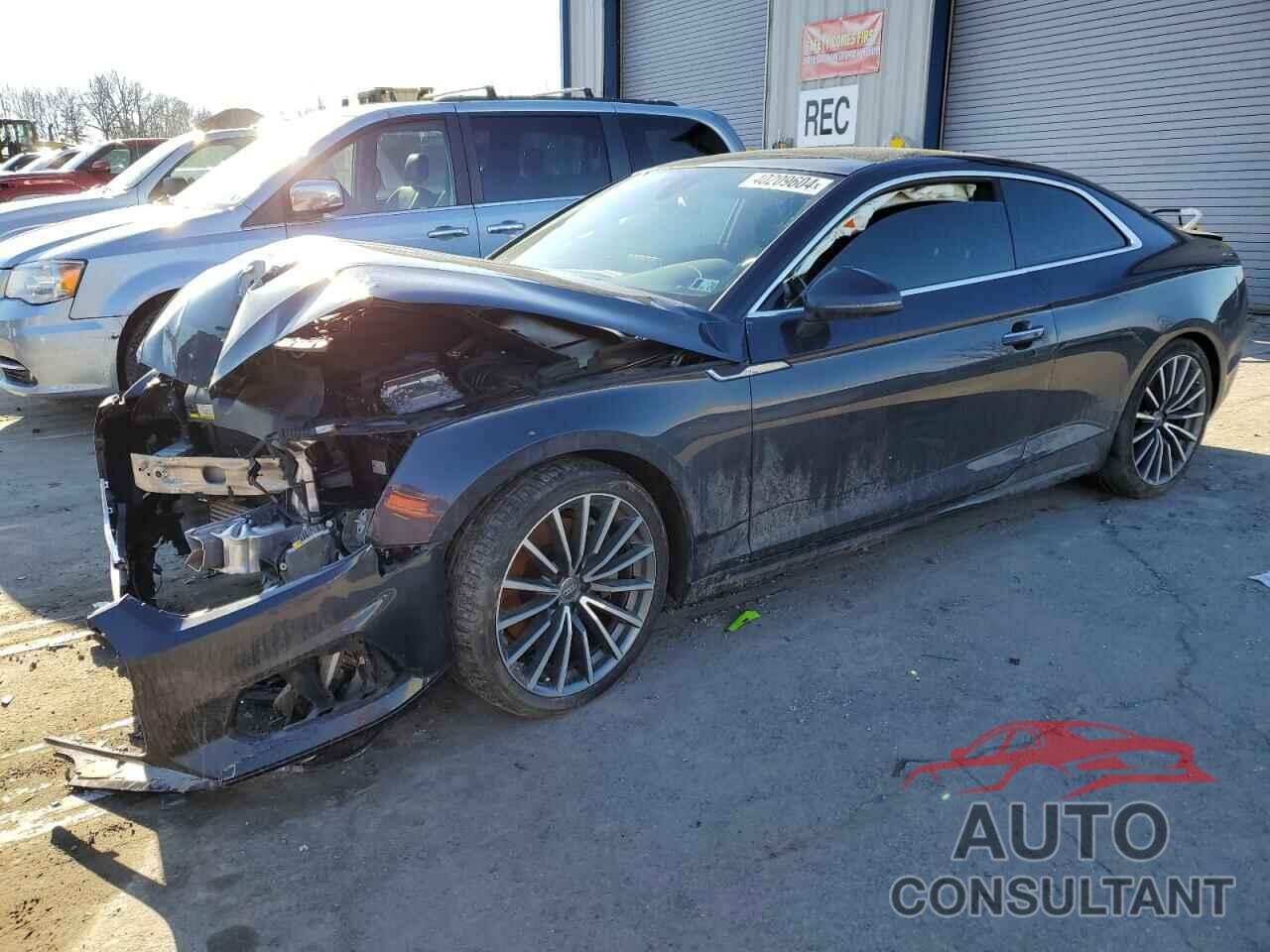 AUDI A5 2018 - WAUPNAF50JA001943