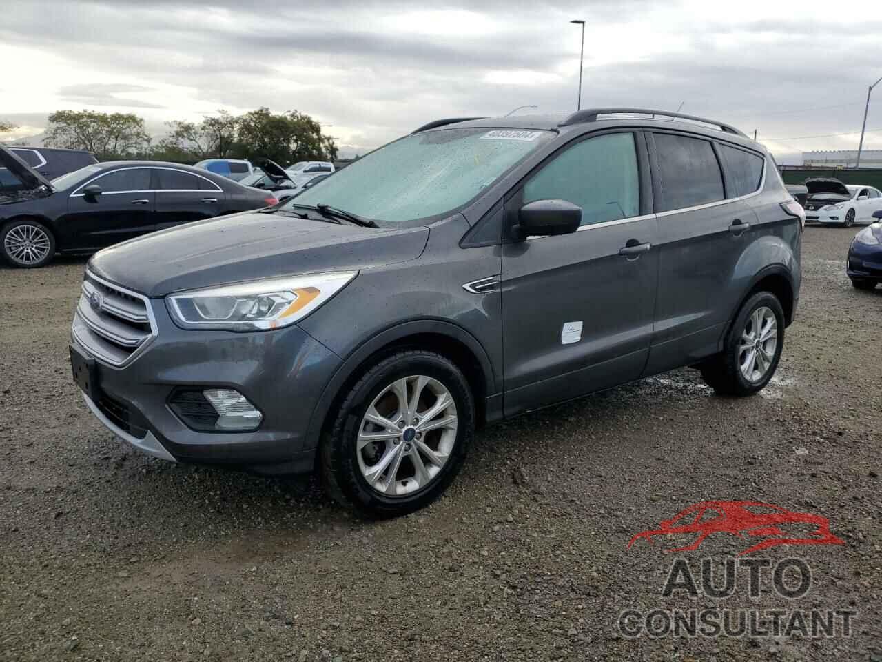 FORD ESCAPE 2017 - 1FMCU0GD8HUC95925