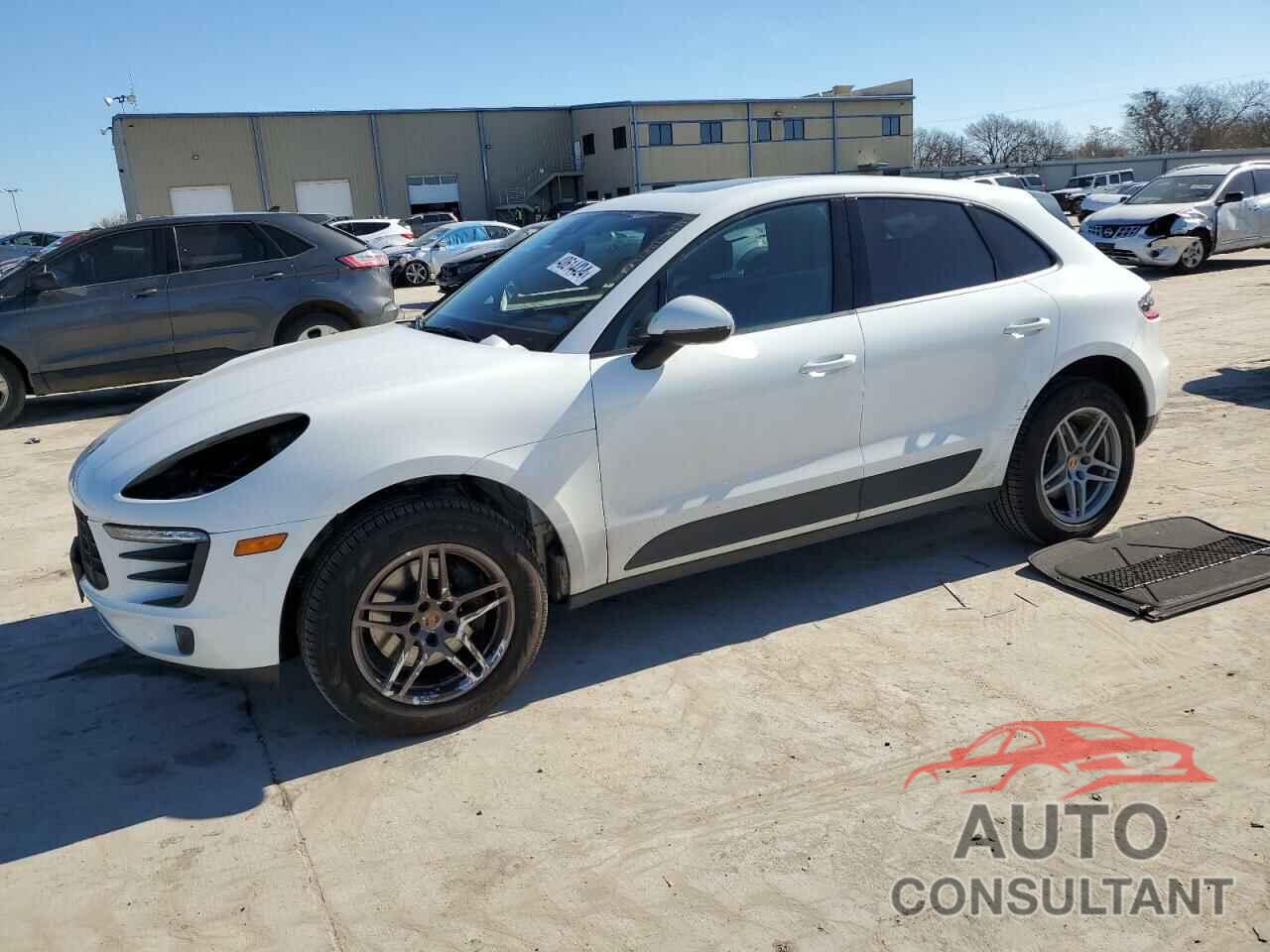 PORSCHE MACAN 2017 - WP1AA2A56HLB09420