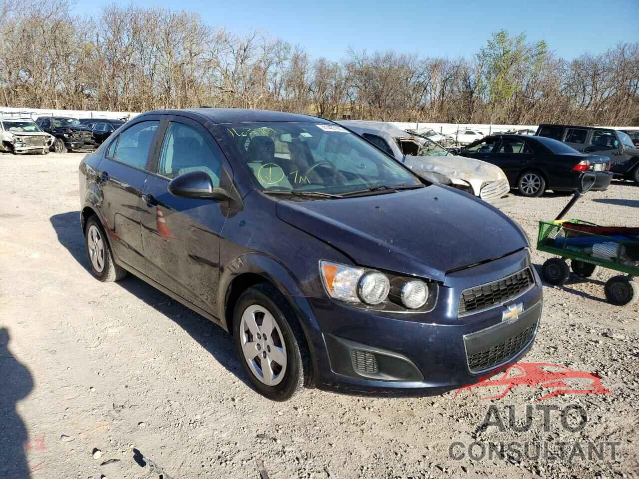 CHEVROLET SONIC 2016 - 1G1JA5SH1G4163401