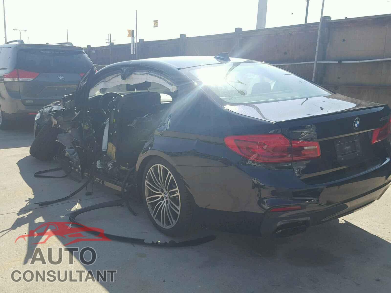 BMW M5 2018 - WBAJB9C52JB036575