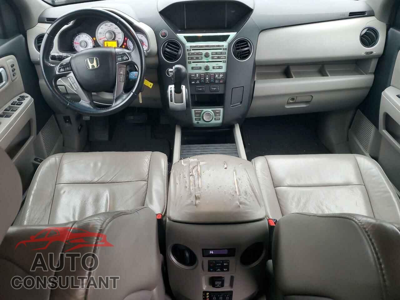 HONDA PILOT 2011 - 5FNYF4H96BB077391